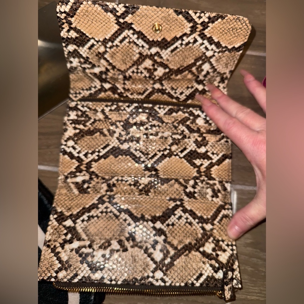 Quilted Steve Madden Snake Pattern Wallet Brown A… - image 6